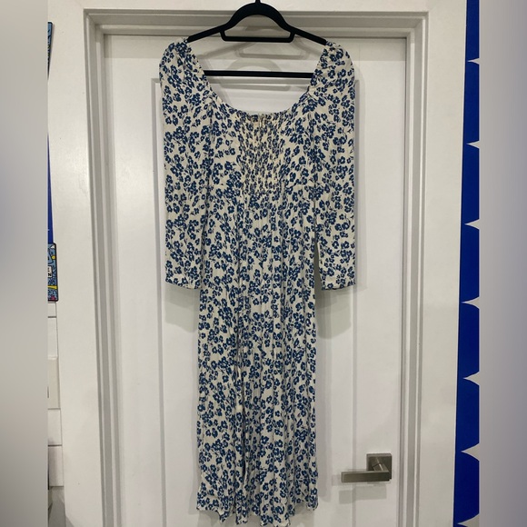 EUC Reformation Sigmund Dress - Picture 5 of 7